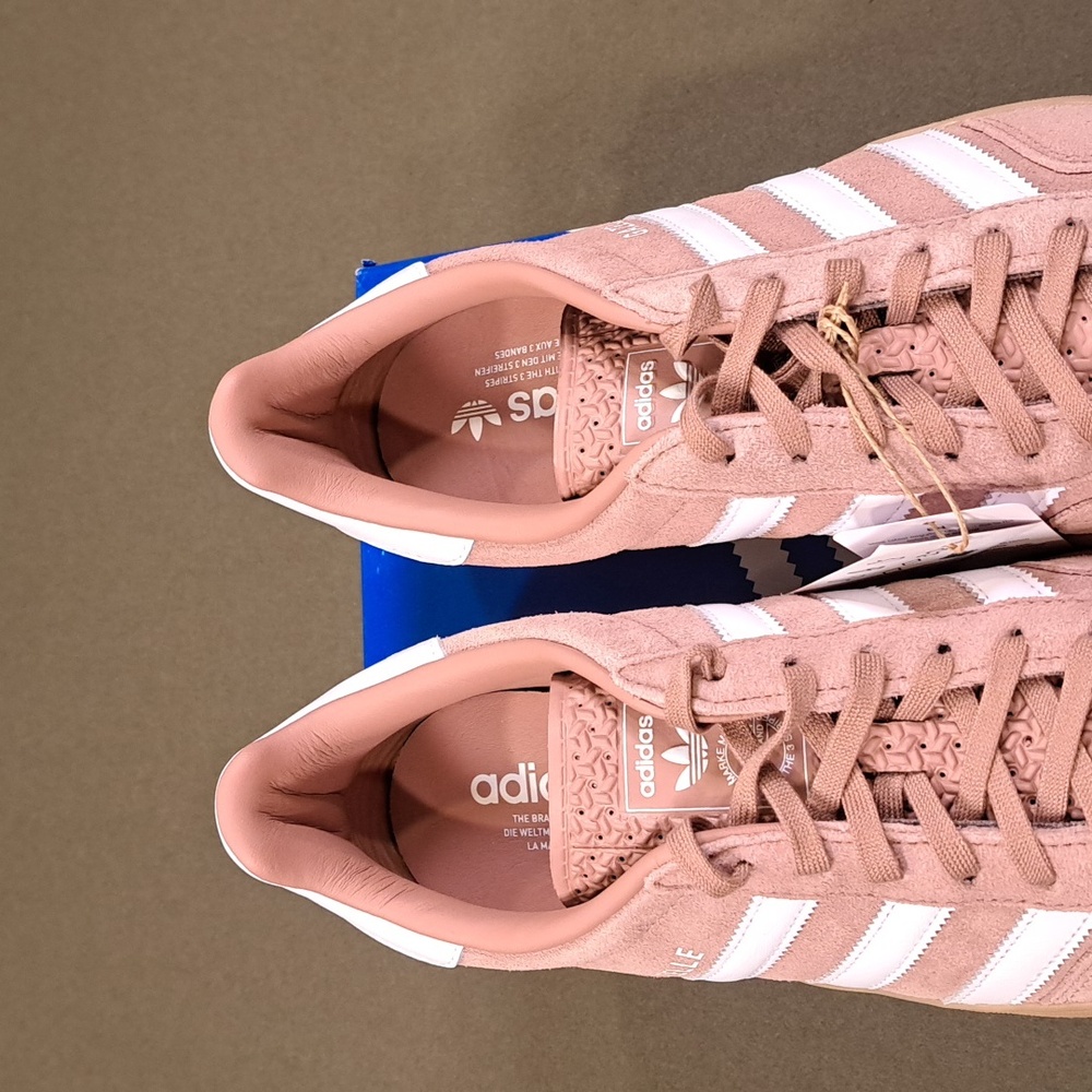 Adidas Gazell Indoor Sneaker - Color: Clay / White - Size: Women 9.5 - Picture 3 of 10